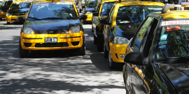 Aumenta la tarifa de taxis en Mendoza 