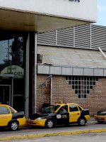 Nueva Ley de Tránsito: taxistas no subirán a pasajeros con niños