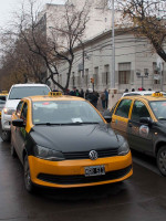 Taxistas en la Legislatura: "Queremos hacernos sentir"
