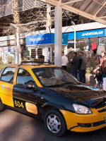 Se viene el debate para aumentar la tarifa de taxis
