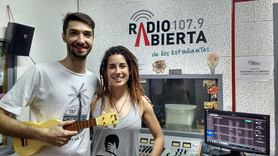 imagen Hernana Iguacel y Carla Petrus en Radio Abierta