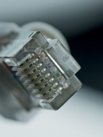 Por qué el FBI recomendó reiniciar los routers de todo el mundo