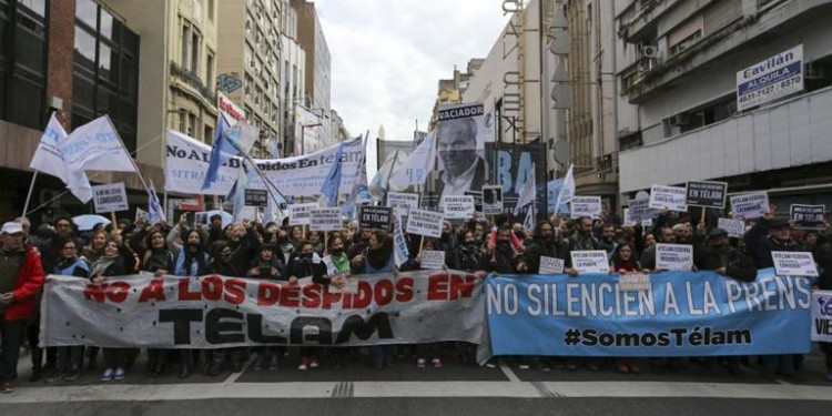 La Justicia ordenó reincorporar a trabajadores despedidos de Télam