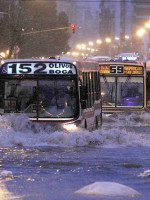 Cambian centros de votación por el temporal en Buenos Aires