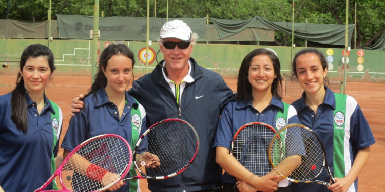 Tenis femenino: Universidad de San Juan fue campeona