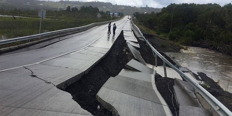 Chile amanece con daños pero sin muertes