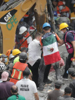 Ya son 324 los muertos por el terremoto en México
