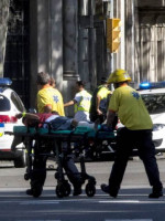 Una camioneta atropelló a varias personas en Barcelona
