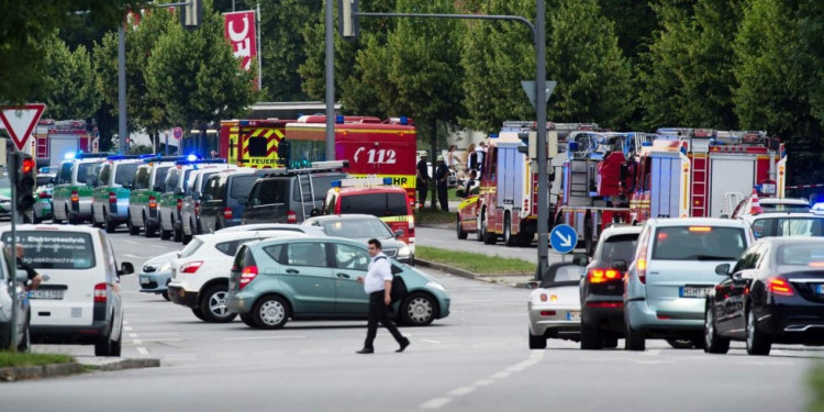 Munich: un muerto y heridos en un tiroteo en un shopping