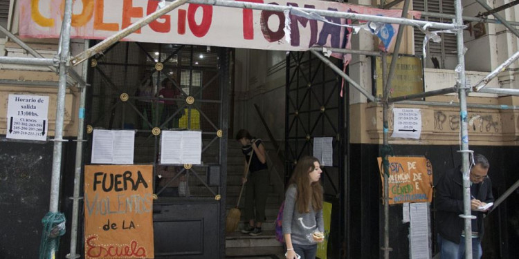 Levantan la toma en colegios de Buenos Aires y se abre el diálogo