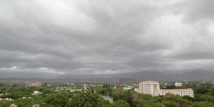 Llueve en Mendoza: accidentes y cortes de luz en varios sectores