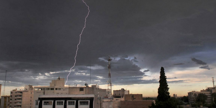 Rige alerta meteorológico para todo Cuyo