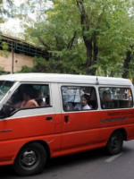 Ley de Movilidad: dueños de transportes escolares se movilizarán a la Legislatura