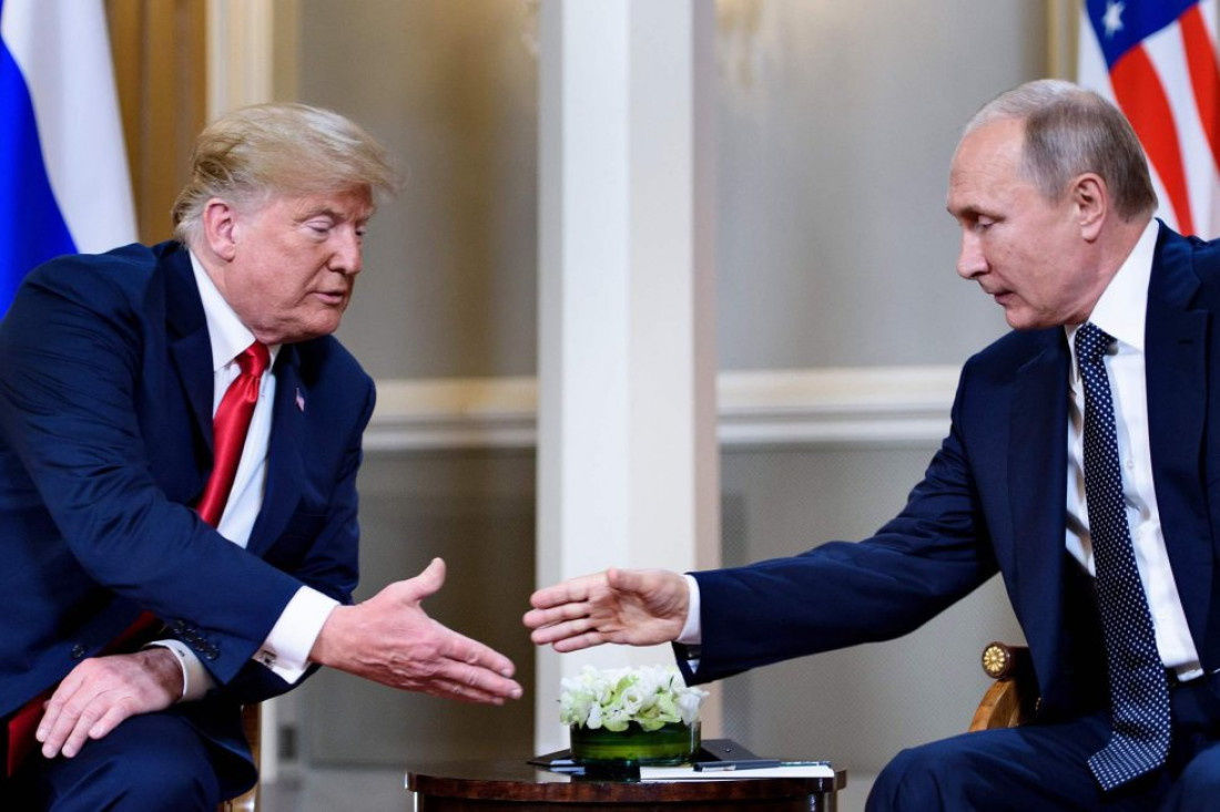 Primera reunión bilateral entre Trump y Putin