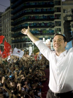 Tsipras gana su apuesta gracias a una amplia victoria