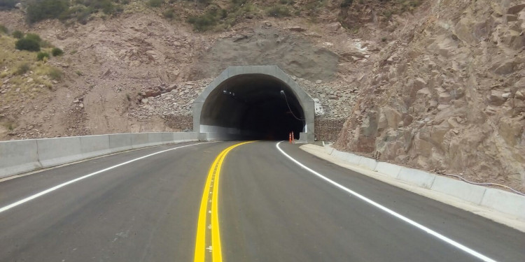 El túnel a Cacheuta inaugura el peaje en Mendoza
