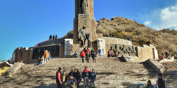 Vacaciones de invierno: unas 350 mil personas viajarán por el país con PreViaje 2