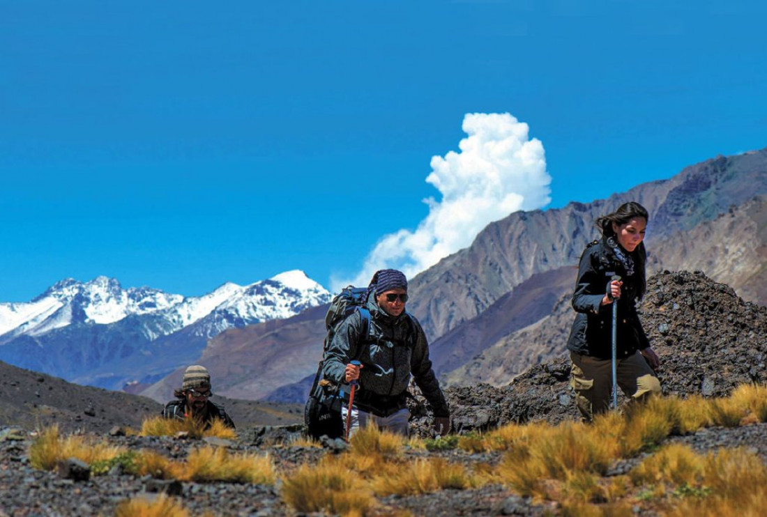 Dos turistas murieron escalando un cerro de Tunuyán