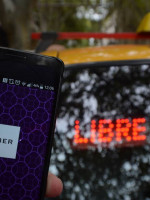 Uber: "La empresa no cumple con ninguna de las leyes existentes"