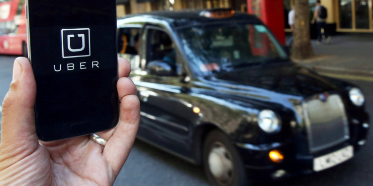 Londres retira a Uber la licencia para operar en sus calles