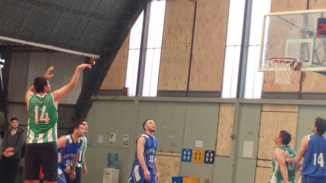 Básquet masculino: A paso firme