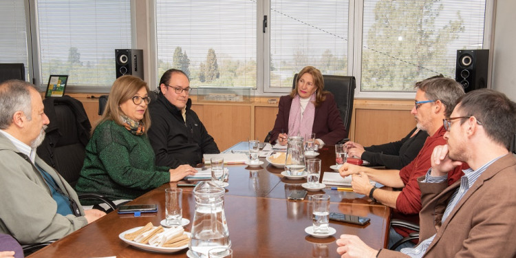 Rectora de la UNCUYO recibió a la Fadiunc