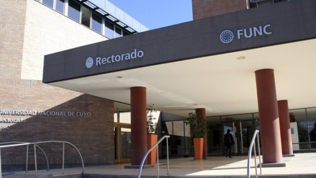 imagen La UNCUYO financiará con $28 millones unas 600 investigaciones