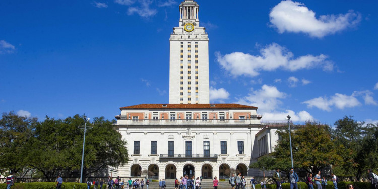 Ahora es legal portar un arma en las universidades públicas de Texas