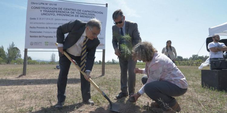 Madereros afirman que el Parque Tecnológico mejorará la competitividad del sector