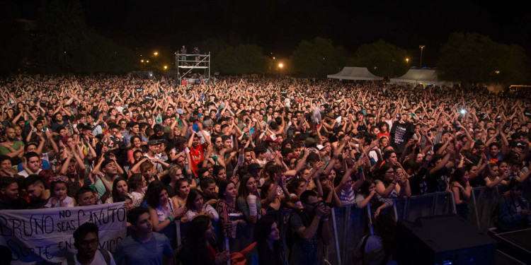 Fotogalería: las imágenes del UNCUYO Rock en un festival para el recuerdo