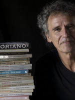 "Hay plena vigencia de vasos comunicantes entre la narrativa de Soriano y la actualidad"