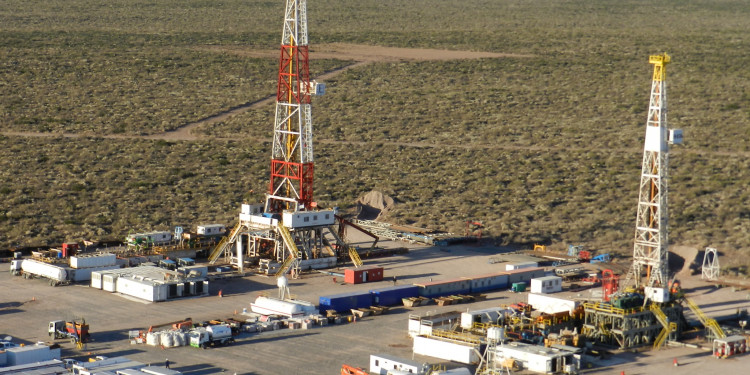 Licitarán las obras ferroviarias para unir Vaca Muerta con Bahía Blanca