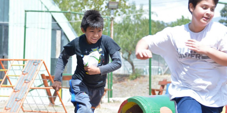 "Escuela de invierno", las vacaciones infantiles en el Club Universitario