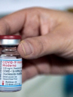 COVID-19: gobiernos provinciales acordaron vacunación pediátrica a partir de los 6 meses 