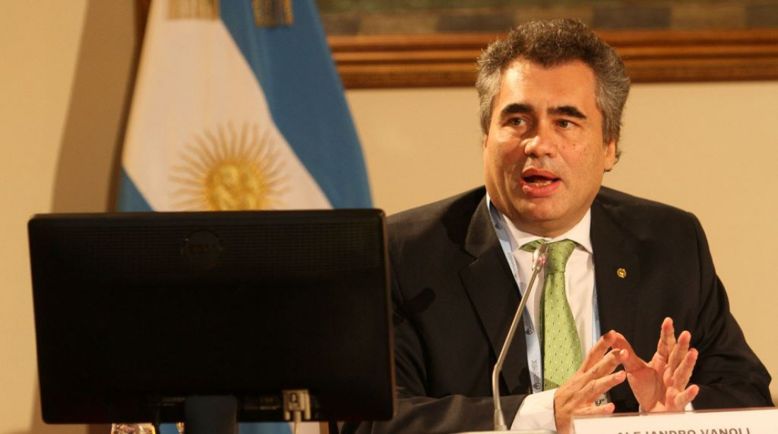 El presidente del BCRA, Alejandro Vanoli, presentó su renuncia