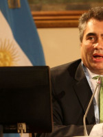 El presidente del BCRA, Alejandro Vanoli, presentó su renuncia