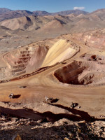 "San Juan sigue siendo esclavo de la especulación internacional minera"