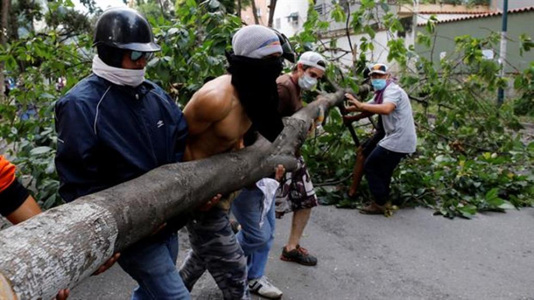 Venezuela: el Gobierno reprime una protesta y mueren al menos 2 personas