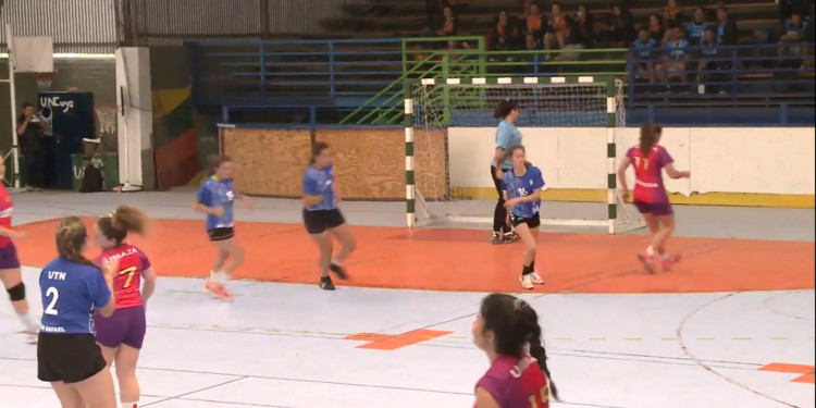 Handball femenino / UTN 11 - UMAZA 35