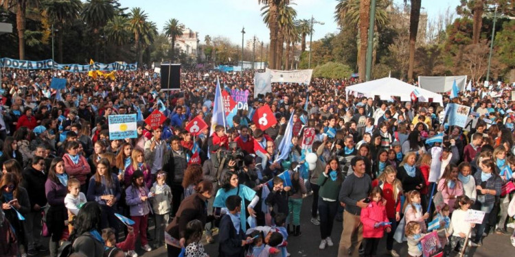 Mendocinos se manifestaron en contra del aborto legal 