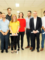 Una investigación argentina descubrió el mecanismo que regula células donde el VIH se "esconde" en el cuerpo