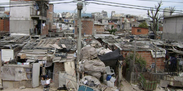 Romina Del Plá: "Hay una carencia enorme de viviendas en todo el país"
