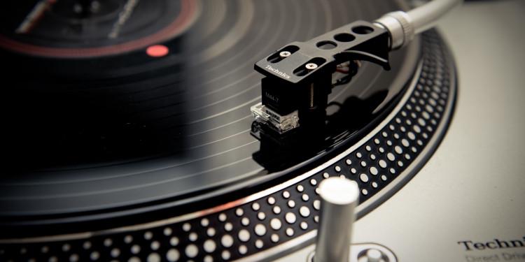 Onda retro: Sony vuelve al vinilo