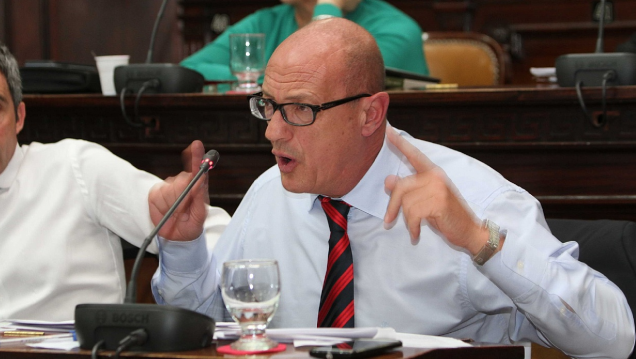 imagen El oficialismo "se tomará un tiempo" para decidir qué hacer con la Corte