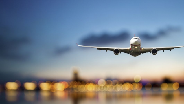 imagen Llegan los remates de vuelos "low cost"