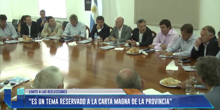 Reelección de intendentes: "Es un tema reservado a la Carta Magna de la provincia"