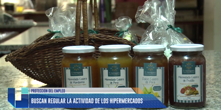 Legisladores buscan regular la actividad de los hipermercados