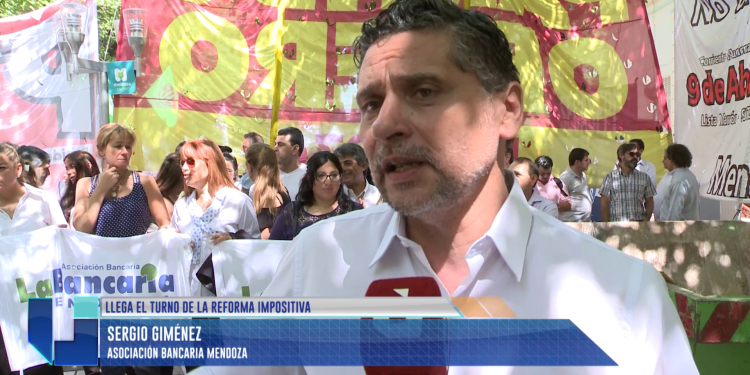 Para la Bancaria, el Gobierno ahora irá por el desfinanciamiento de la Anses