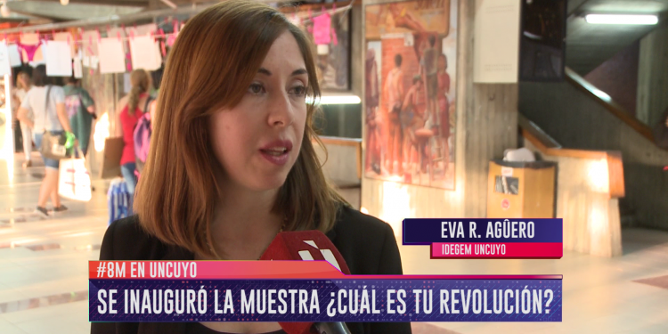 8#: Se inauguró la muestra "¿Cuál es tu revolución?"