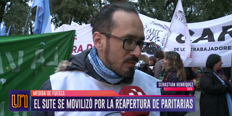 El SUTE se movilizó por la reapertura de paritarias